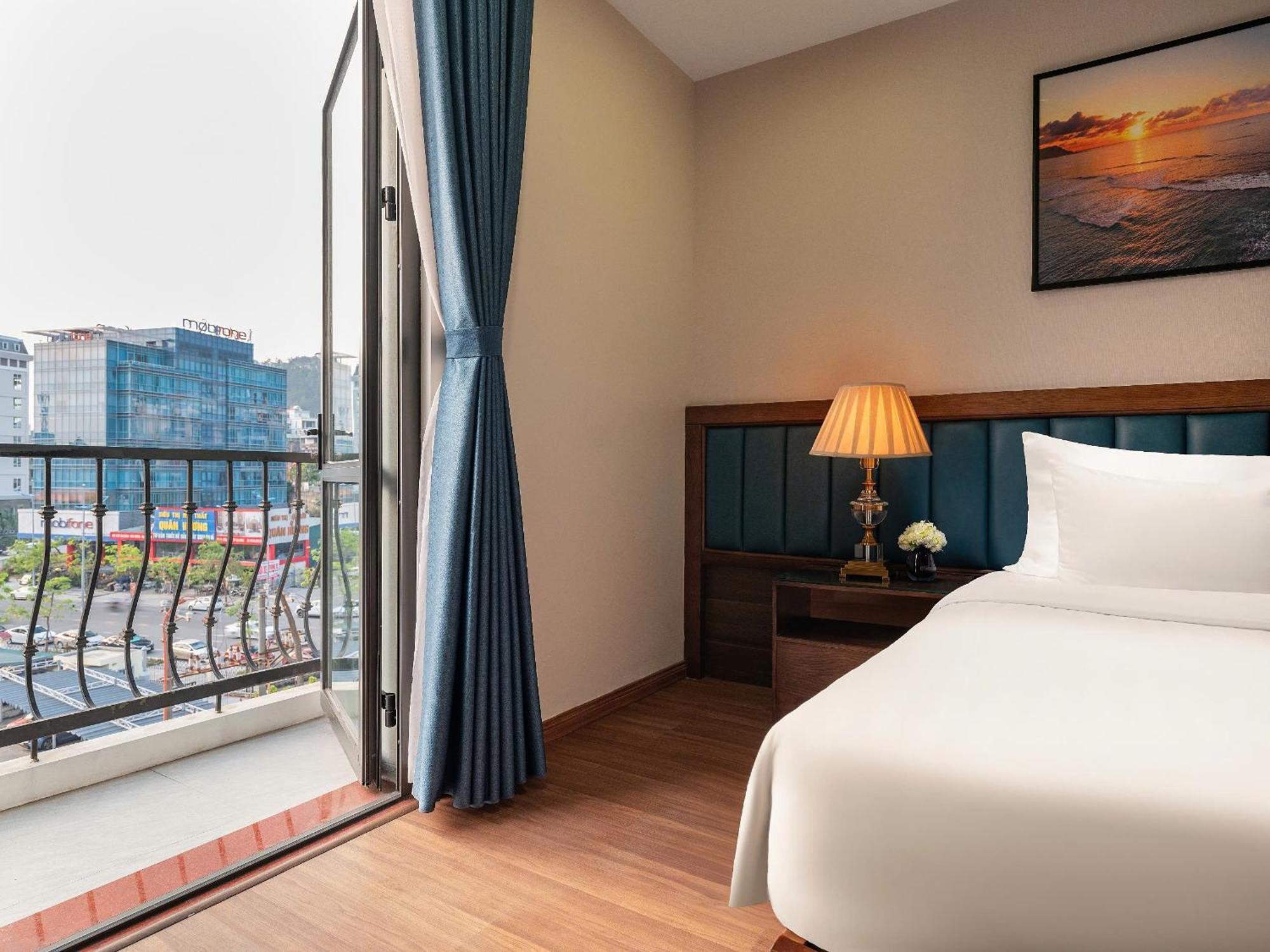ฮาลอง บูทิก โฮเทล Hotel ภายนอก รูปภาพ