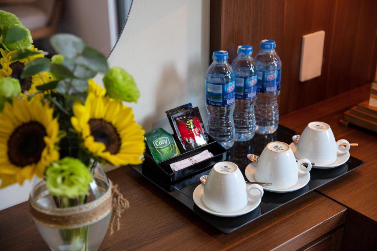 ฮาลอง บูทิก โฮเทล Hotel ภายนอก รูปภาพ